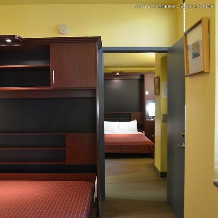 Anne Ma Soeur Anne Hotel Studio モントリオール エクステリア 写真